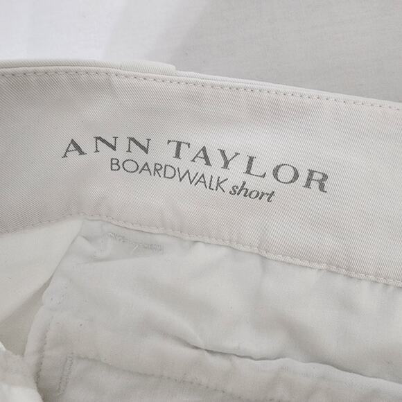 Ann Taylor Womens Boardwalk Shorts Size 4 White Cuffed Stretch Bermuda Pockets - Picture 4 of 7